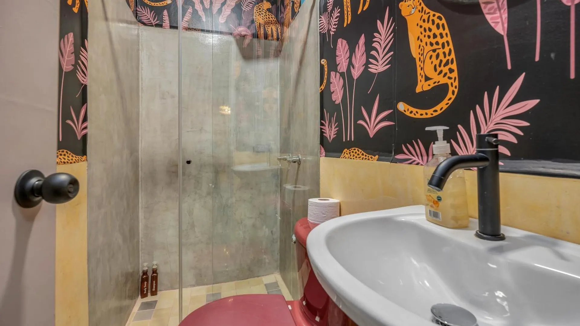 Apartamentos Manila Casapa By Housy Host Medellin 0*,
