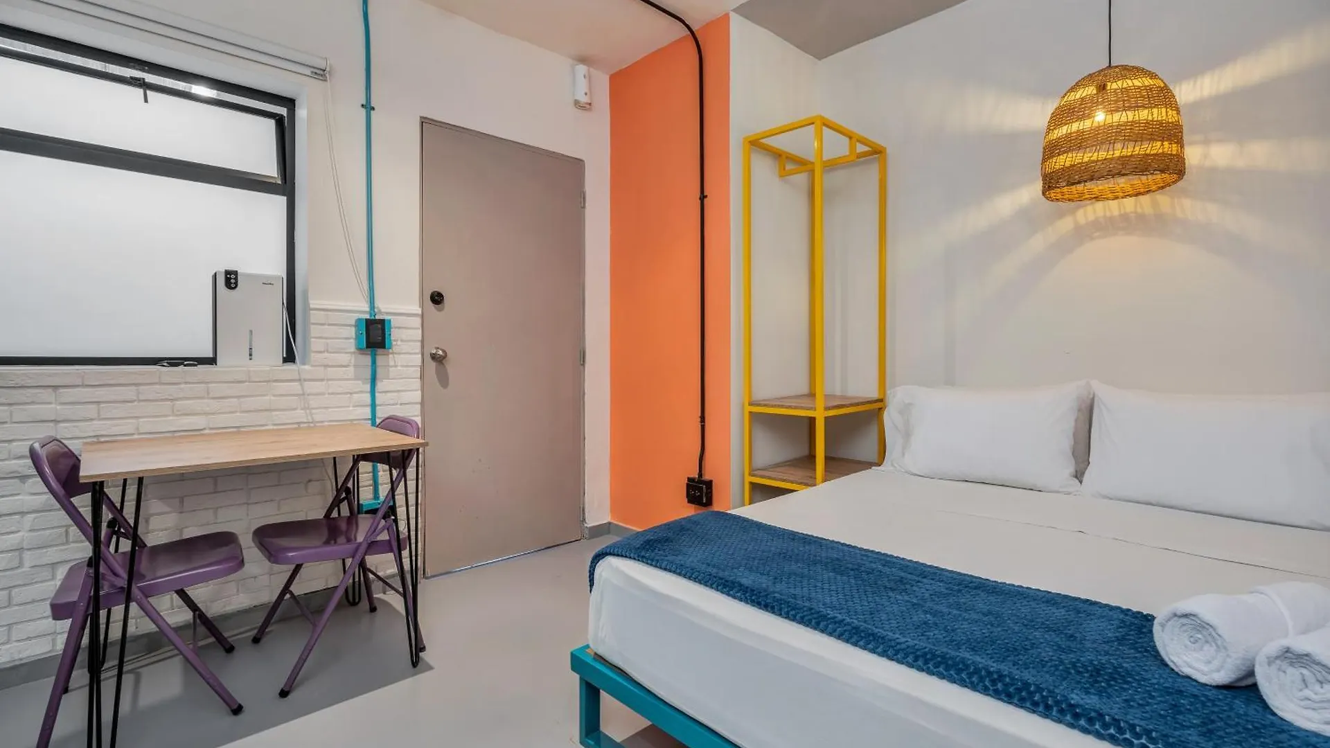 Apartamentos Manila Casapa By Housy Host Medellín Lägenhet